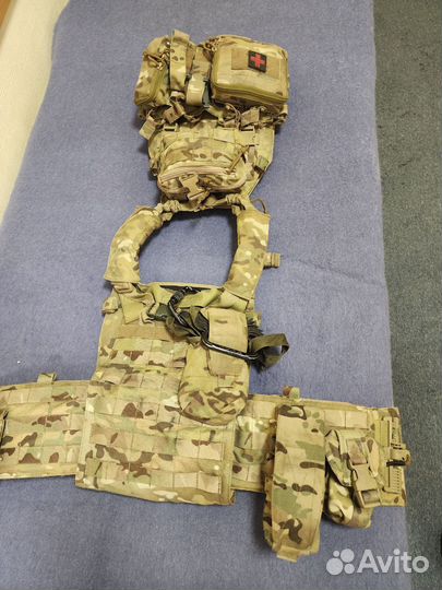 Продам бронежилет и разгрузку