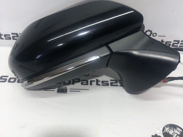 Зеркало заднего вида правое Toyota Camry V70