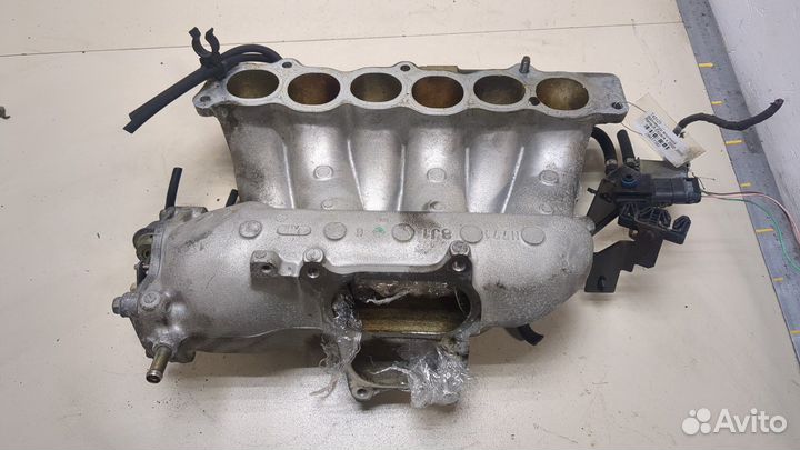 Коллектор впускной Renault Espace 4 2002, 2003