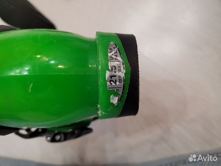 Горнолыжные ботинки детские 22.5