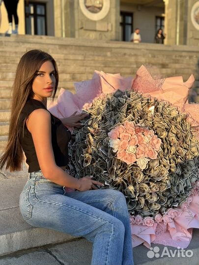 Букеты из денег