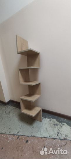 Полка настенная угловая