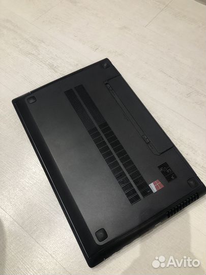Ноутбук Lenovo для учебы и работы