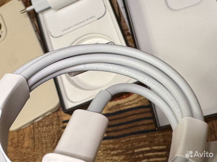 Быстрая зарядка для iPhone 20w