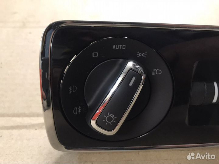 Переключатель света фар Skoda Superb 2