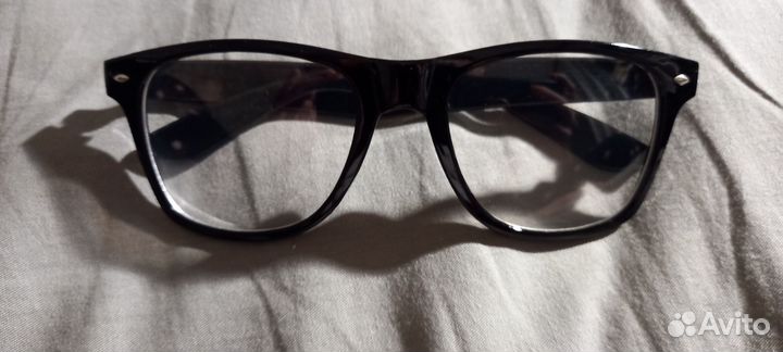 Очки без диоптрий (имиджевые)