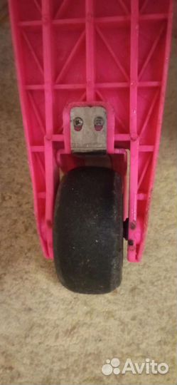 Самокат детский со светящимися колесами