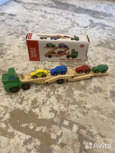 Автовоз с машинками деревянный