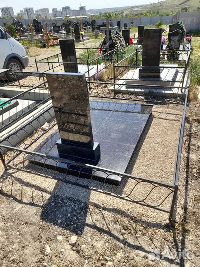 Памятники из гранита