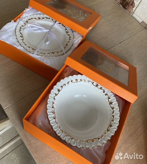 Посуда новая подарочная