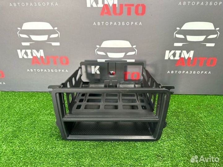 Рамка магнитолы Skoda Fabia 2 HB 1.2 cgpa 2011