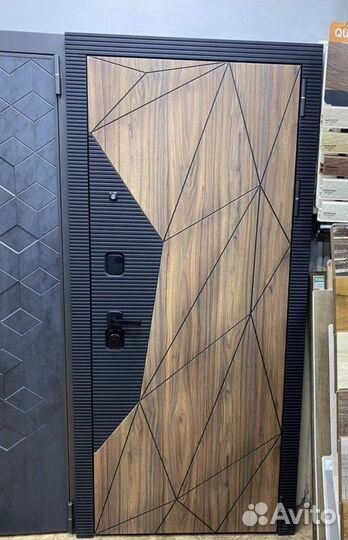 Дверь входная