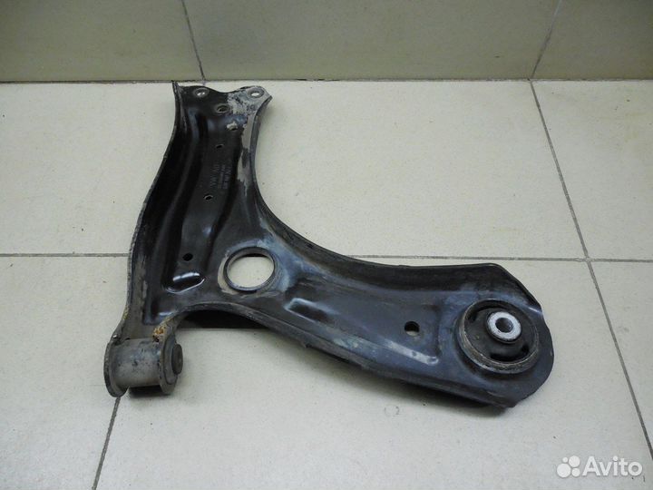 Рычаг передний левый Fabia 2007-2015