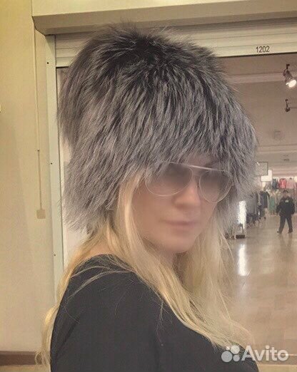 Шапка из чернобурки новая