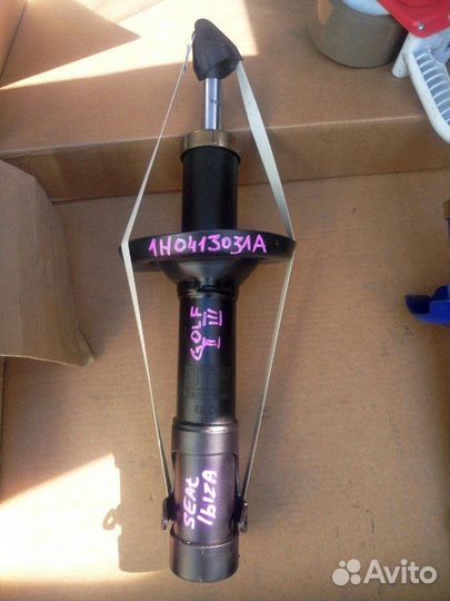 Амортизатор газовый передний Volkswagen Golf 2 3