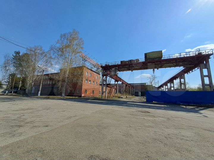 Производство, 8220 м²