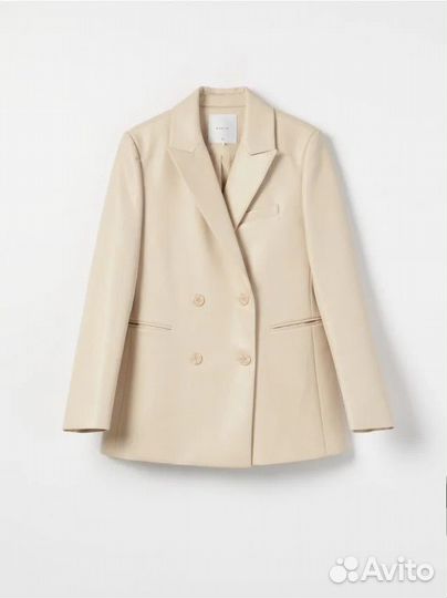 Кожаный пиджак женский