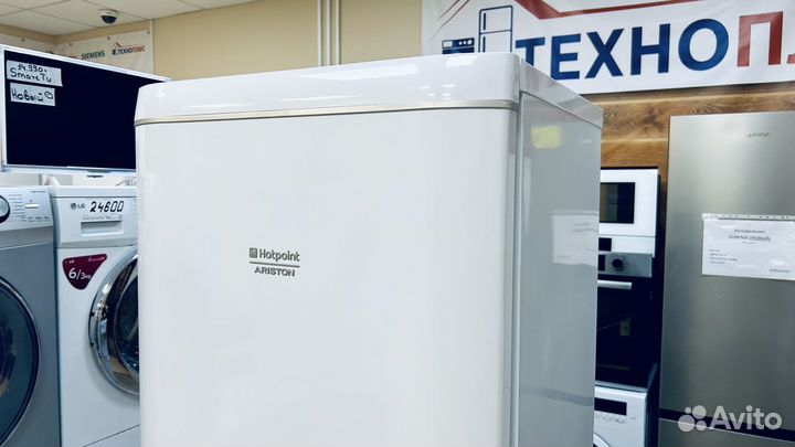 Холодильник Hotpoint-Ariston