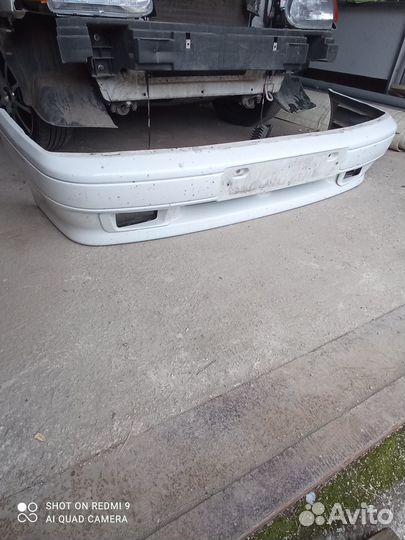 Продам бампер 2114