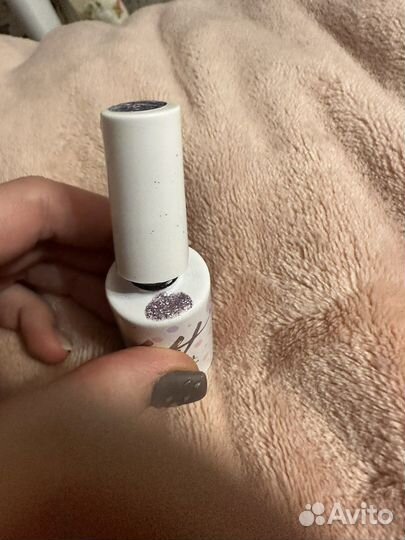 Гель-лак для ногтей