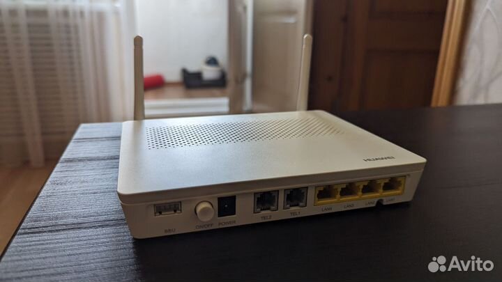 WiFi роутер huawei HG8245H