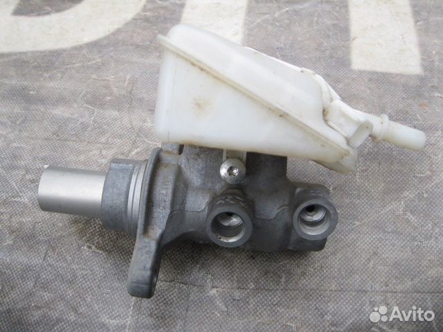 Форд Куга 2 Главный тормозной цилиндр