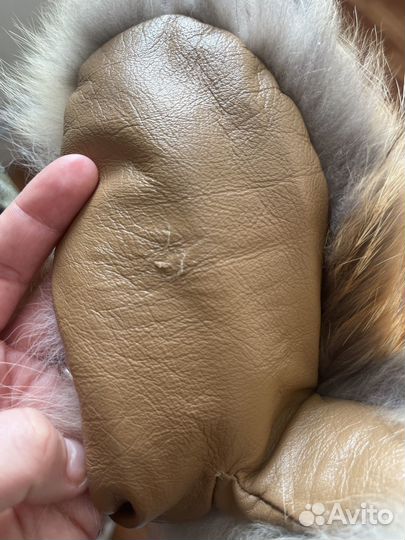 Варежки из меха лисы