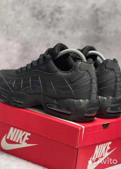 Кроссовки Nike Air Max 95 универсальные