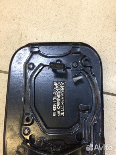 Лючок бензобака Toyota Camry V50 2GR-FE 2012