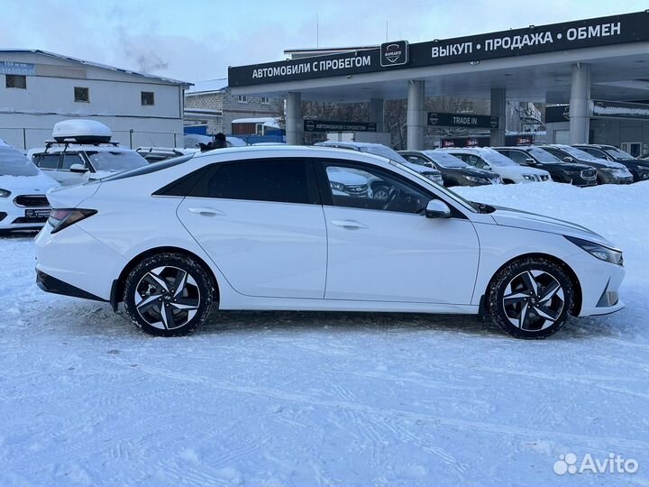 Hyundai Elantra 1.5 CVT, 2023, 5 км