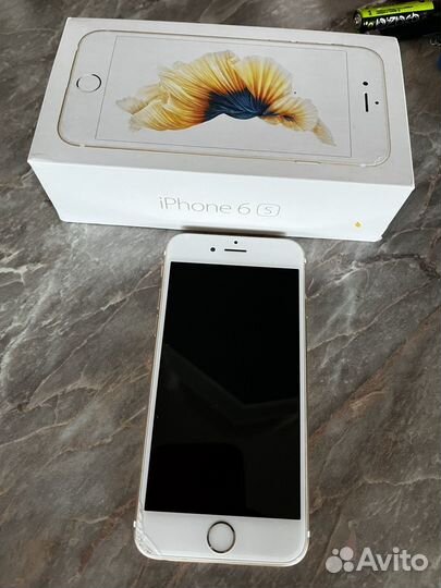 iPhone 6S, 32 ГБ