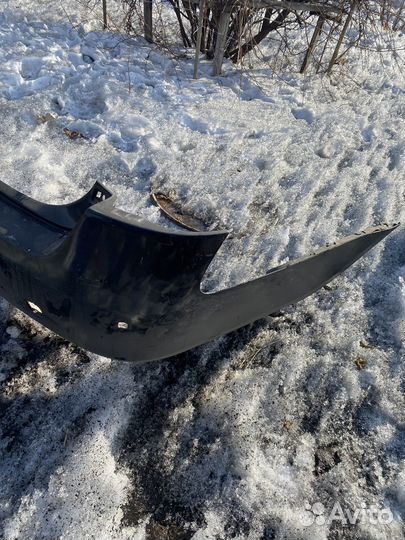 Бампер задний Lexus GS300