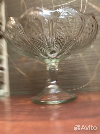 Ваза для фруктов на ножке, СССР