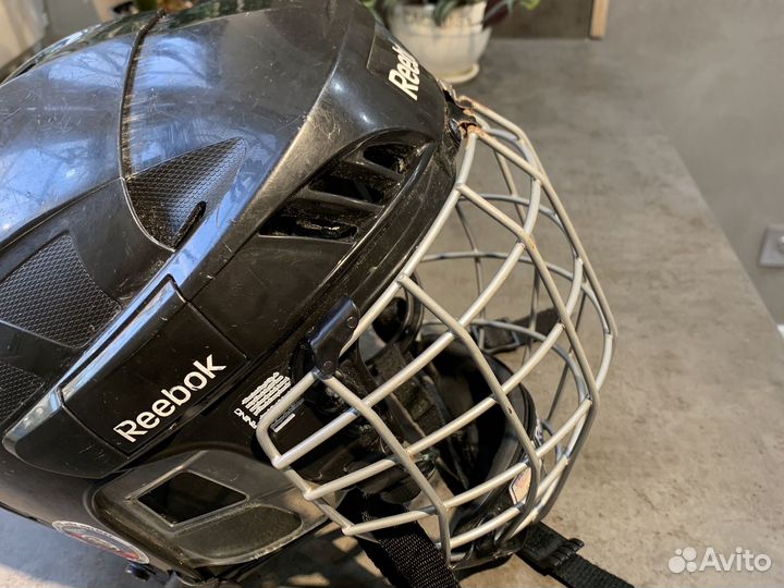 Шлем хоккейный reebok 5k m