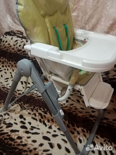 Стульчик для кормления