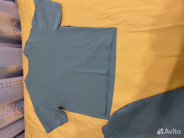 Спортивный костюм женский 44 46