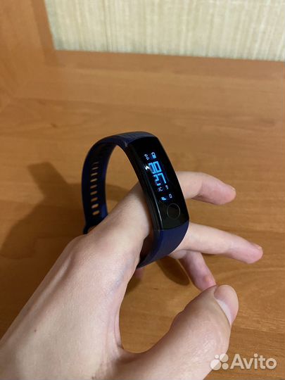 Фитнес браслет honor band 3