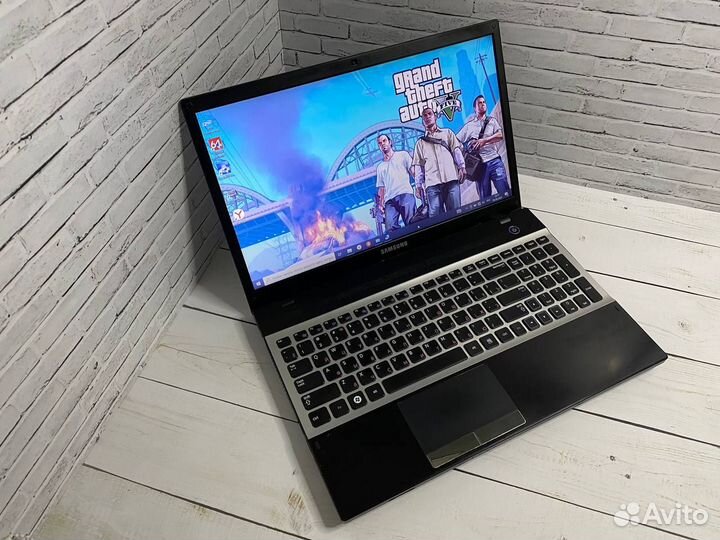 Мощный ноутбук Samsung 6gb / SSD+HDD