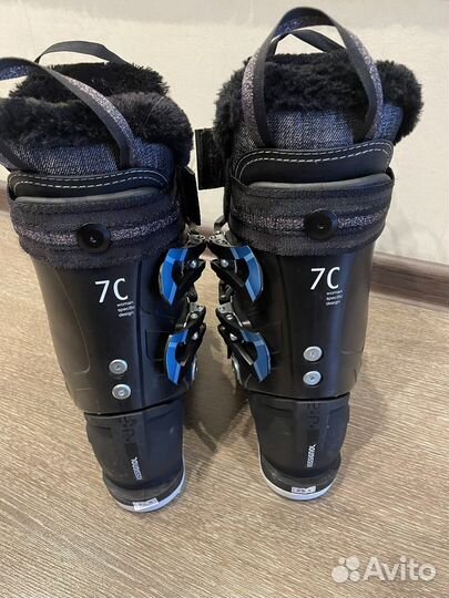 Горнолыжные ботинки