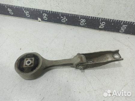 Кронштейн двигателя Ауди