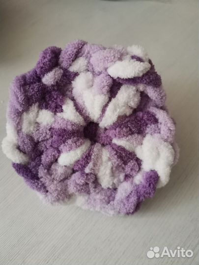 Резинки, шапки, игрушки ручной работы