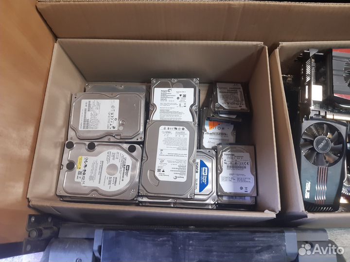 Материнские платы комплектующие на запчасти