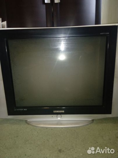 Телевизор samsung