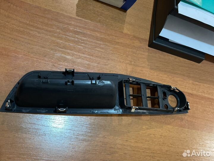 Внутренняя ручка BMW F10