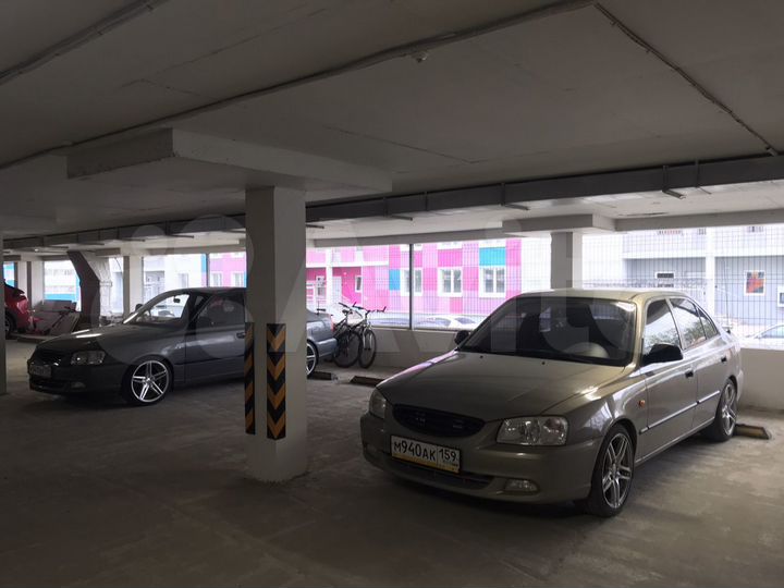 Машиноместо, 24 м²