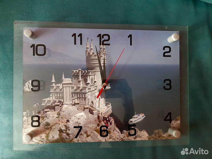 Часы настенные 