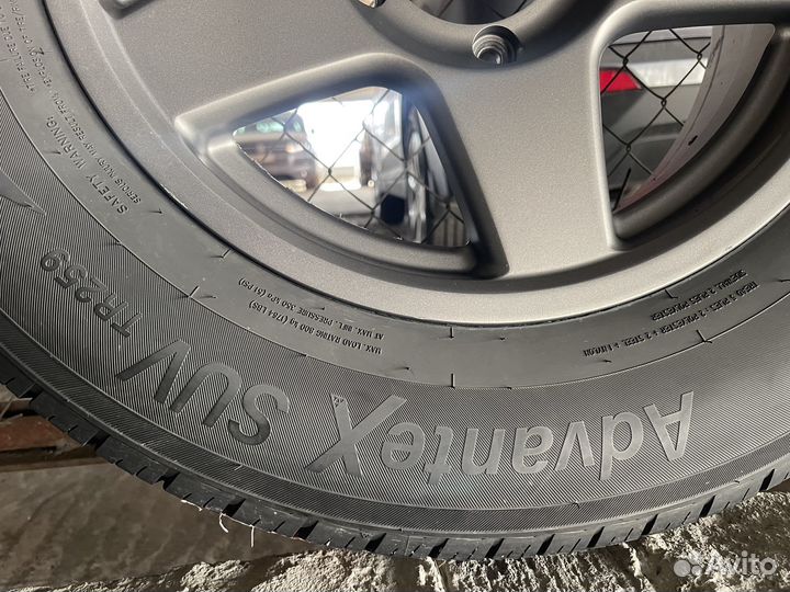 R16 Triangle AdvanteX SUV TR259 215/70, PCD 5x139.7 DIA 108.5