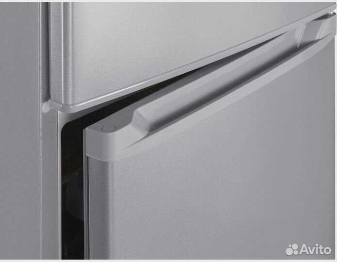 Холодильник Nordfrost NRT 144 132 2-хкамерн. серебристый