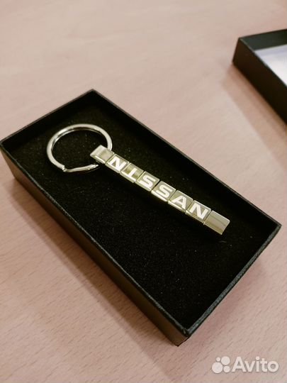 Брелок кубики Nissan