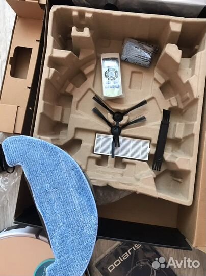 Робот пылесос Polaris